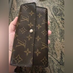 FINAL Price Drop! Louis Vuitton Checkbook Wallet